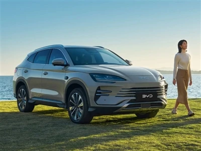 Продажи BYD упали в феврале, а Geely вернула себе лидерство на китайском рынк...